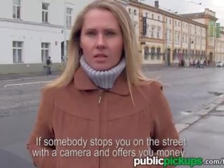 Mofos - varmt euro blond blir plukket opp på den gate